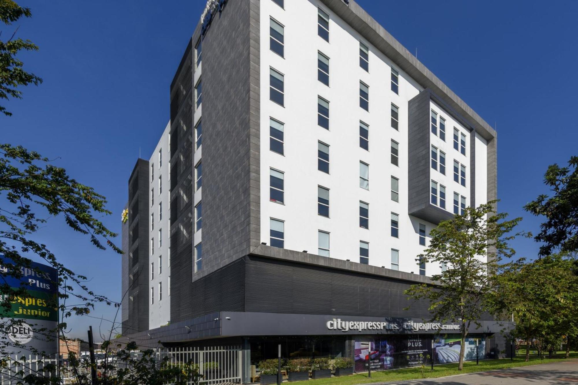 City Express Plus By Marriott Bogota Aeropuerto Bogotá Exterior foto