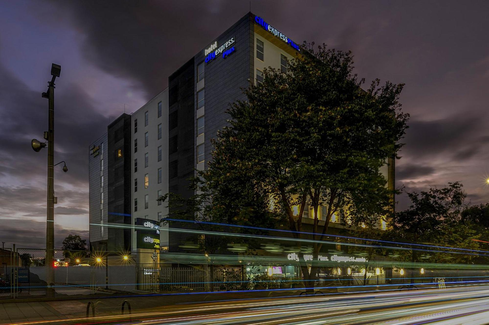City Express Plus By Marriott Bogota Aeropuerto Bogotá Exterior foto